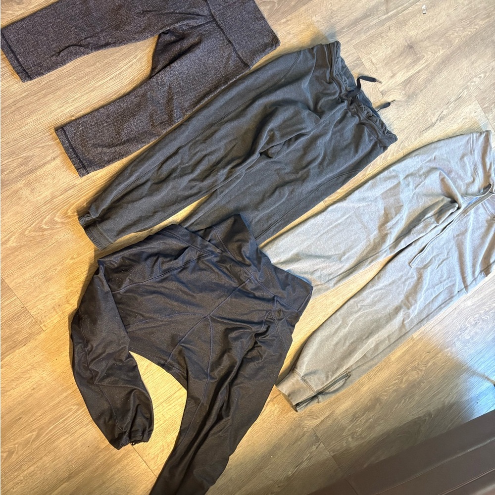 Lululemon size 8 bundle